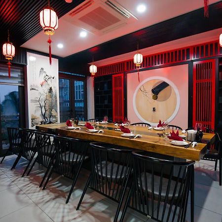 Khach San Hero Thanh Hoa Exterior photo